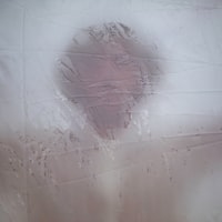 抖音甜甜的O泡🫧声控助眠头像